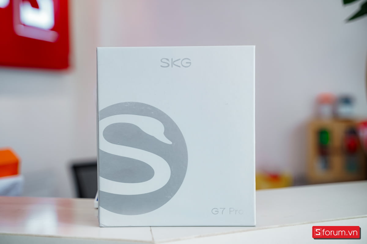 Trải nghiệm thực tế Máy Mát Xa Cổ SKG G7 PRO-E nhỏ gọn dễ dàng mang đi - SKG Việt Nam