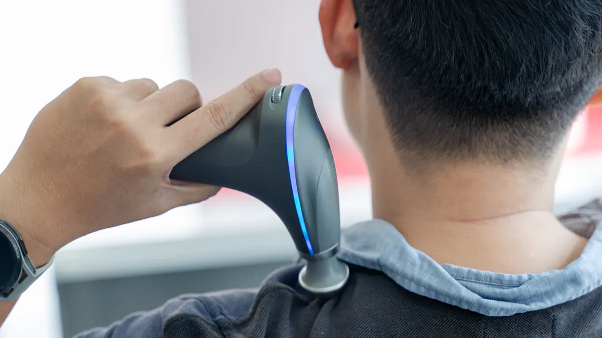 Trên tay súng massage mini cầm tay SKG F7-E: Giảm Đau Mỏi Cơ Hiệu Quả - SKG Việt Nam