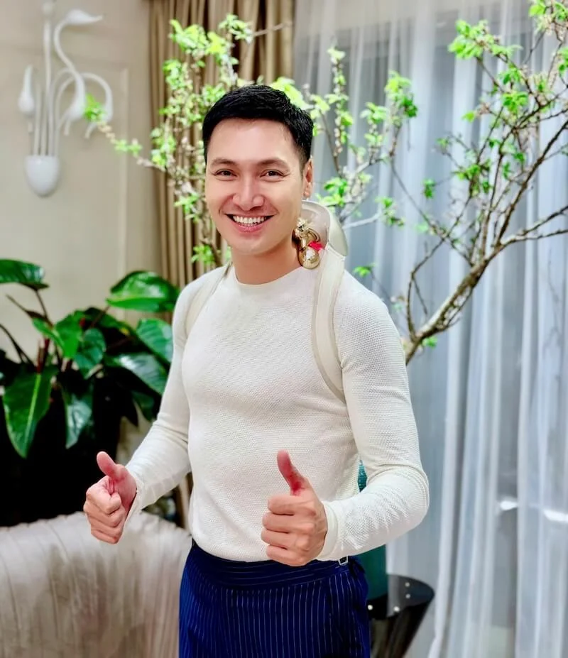 Cùng diễn viên Mạnh Trường review máy massage cổ SKG H5-2 - SKG Việt Nam